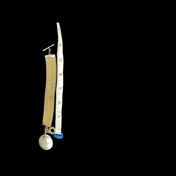 Vintage Monet stamped toggle clasp mesh bracelet with double locket - Picture 6 of 6